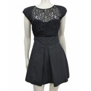 Kimchi Blue Urban Outfitters Black Lace Dress Sz 2